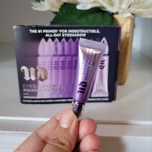 Urban Decay Makeup 825 Urban Decay Eyeshadow Orimer Potion